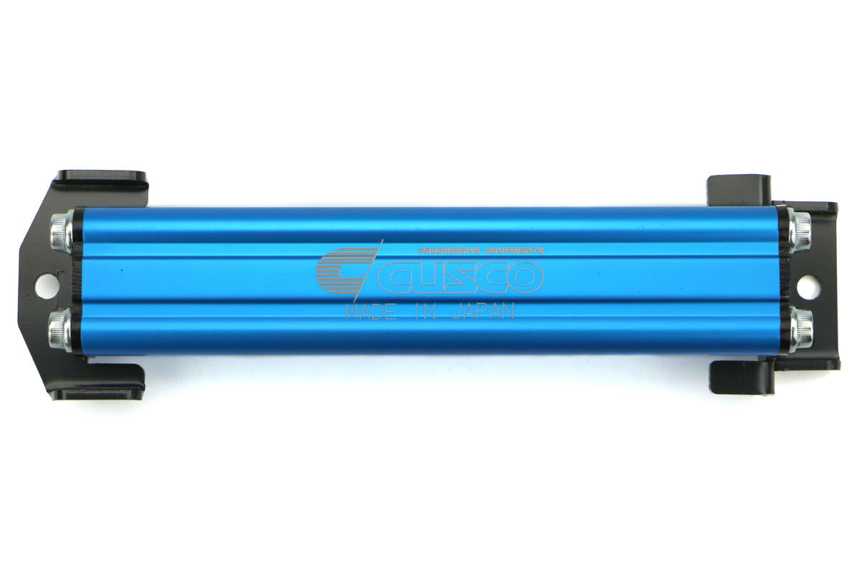 Cusco Battery Tie Down Blue Type B - Universal