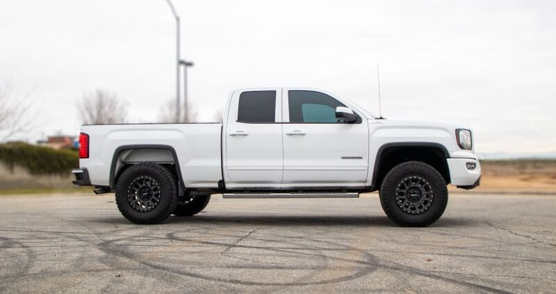 Cognito 07-20 Chevy Silv/Sierra 1500 Yukon/Tahoe/Sub 2WD/4WD 3in Perf Leveling Kit w/ Fox 2.0 IFP