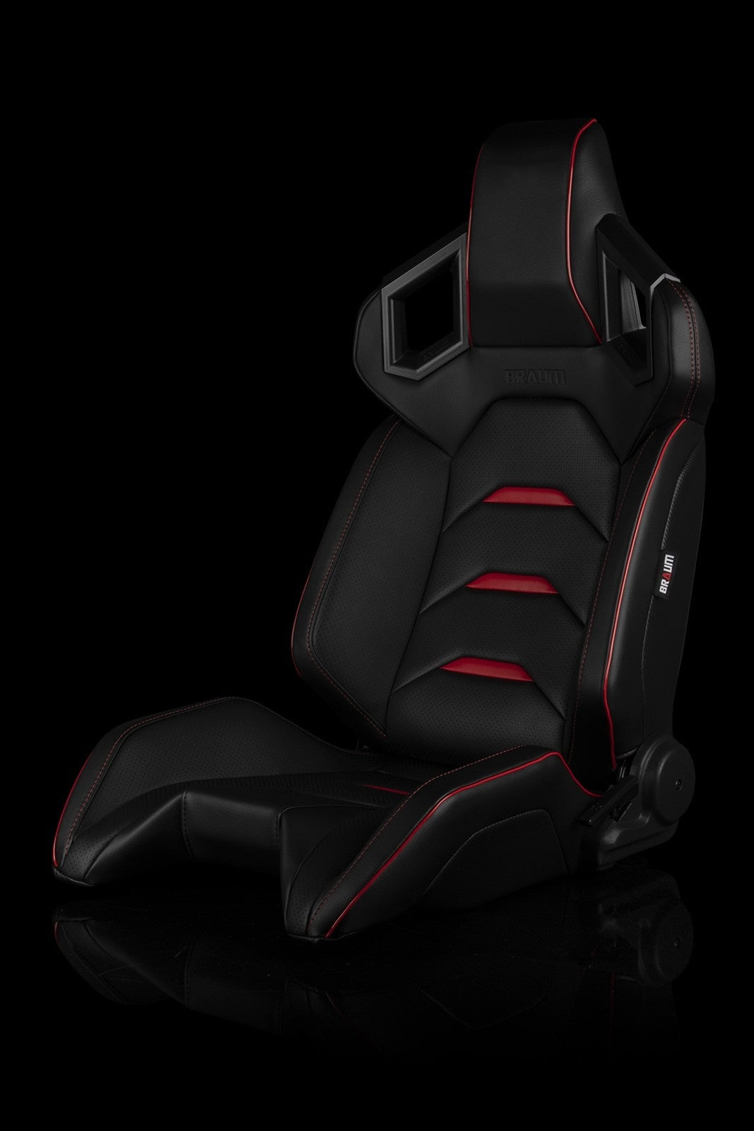 BRAUM ALPHA-X Series Sport Seats - Black / Red - Universal