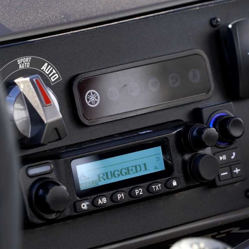 Rugged Radios 2024 Yamaha YXZ 1000R Kit w/ BTI 2-Way Radio 696 PLUS / M1 VHF BB