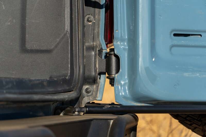 DV8 Offroad 21-24 Ford Bronco Tire Carrier