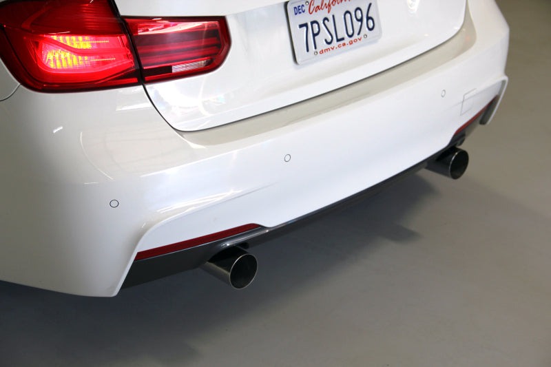 Dinan 17-20 BMW 440i (F33/F36) Free Flow Axleback Exhaust System - Black Tips