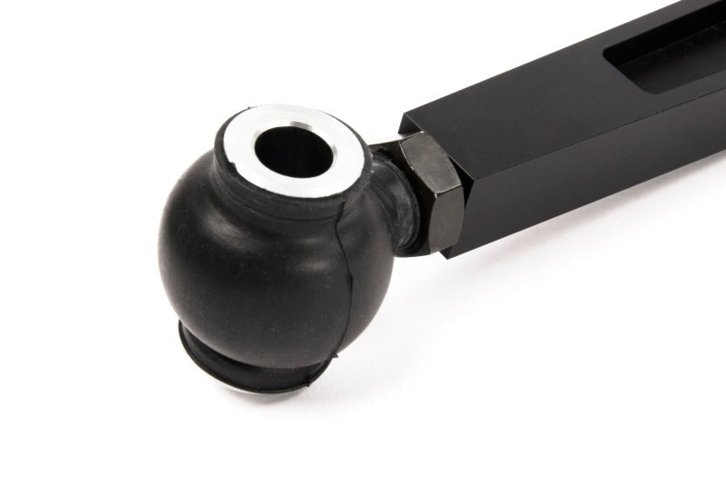 Dinan 18-25 BMW M5/M8 (F90/F91/F92/F93) Suspension Link Kit - Rear