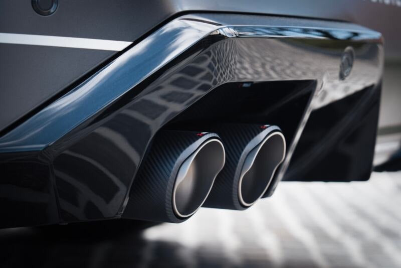 Akrapovic Tail Pipe Set for 2024+ BMW M5 (G90,G99) Round Carbon Fiber - TP-CT/78