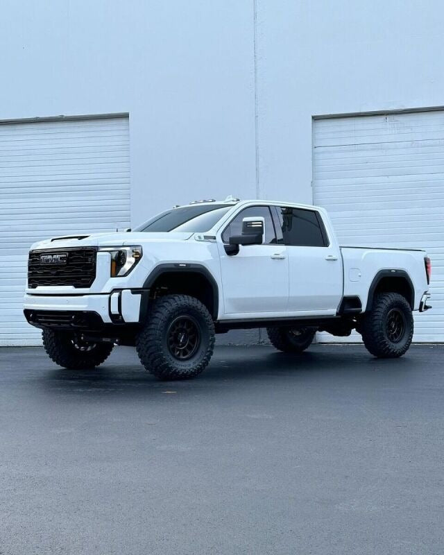 Cognito 2020+ Chevrolet Silverado / GMC Sierra 2500/3500 4in Standard Lift Kit w/ 2.0 IFP Shocks
