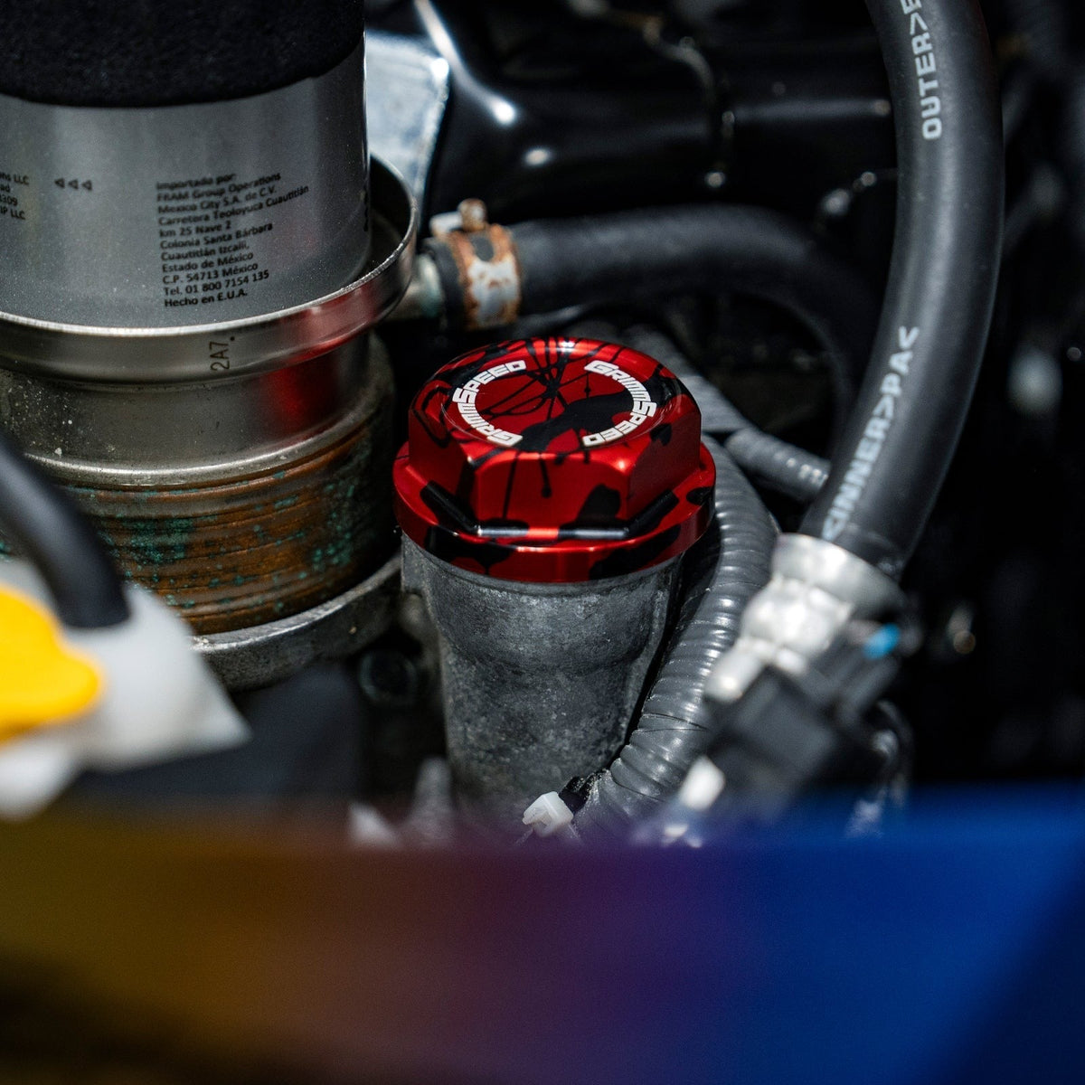 GrimmSpeed Version 2 Bolt Oil Cap (Splatter Red/Black) - Subaru Universal