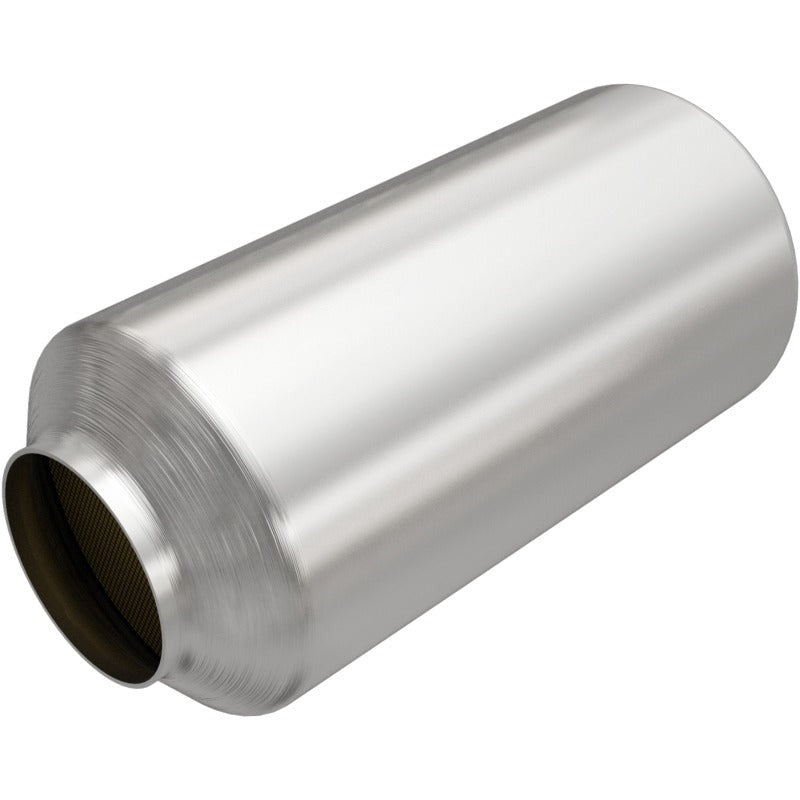 Magnaflow Universal Catalytic Converter - 2.5in Inlet/Outlet Center/Center Round - Universal