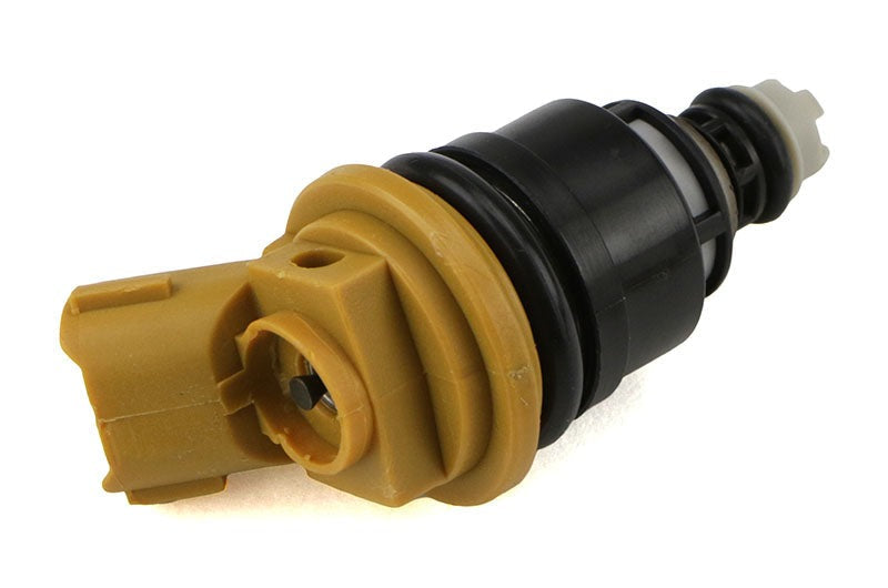 DeatschWerks Fuel Injectors Side Feed 850cc - 2004-2006 Subaru STI / 2005-2006 Legacy GT
