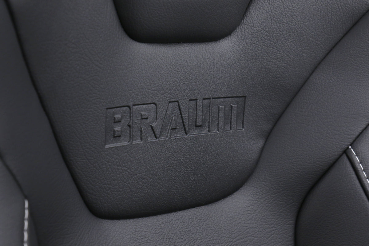 Braum Elite-X Series Racing Seats Diamond Edition White Piping Pair - Universal