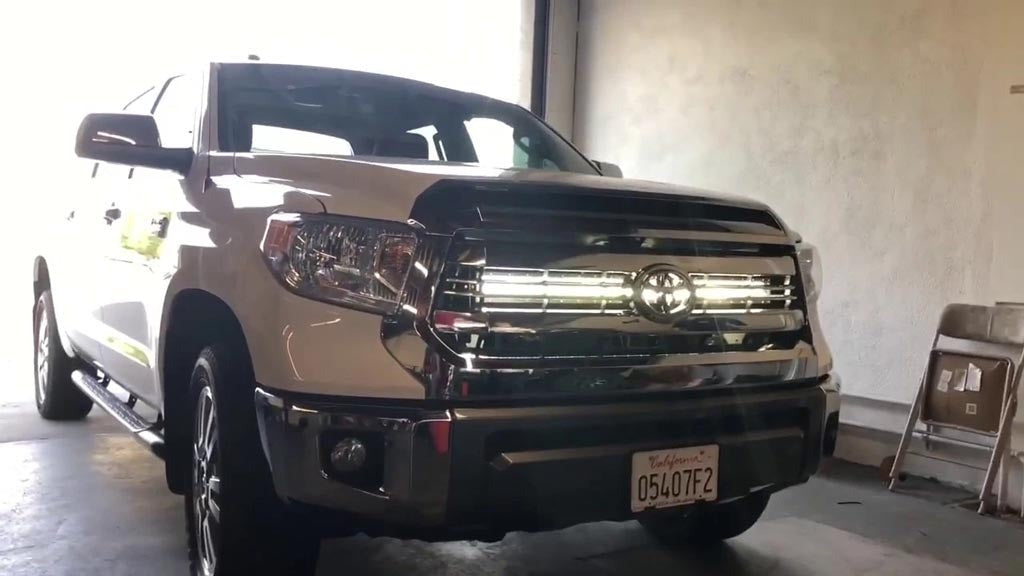 14-21 Toyota Tundra 42" Hidden Grille Curved LED Light Bar Mounting Brackets