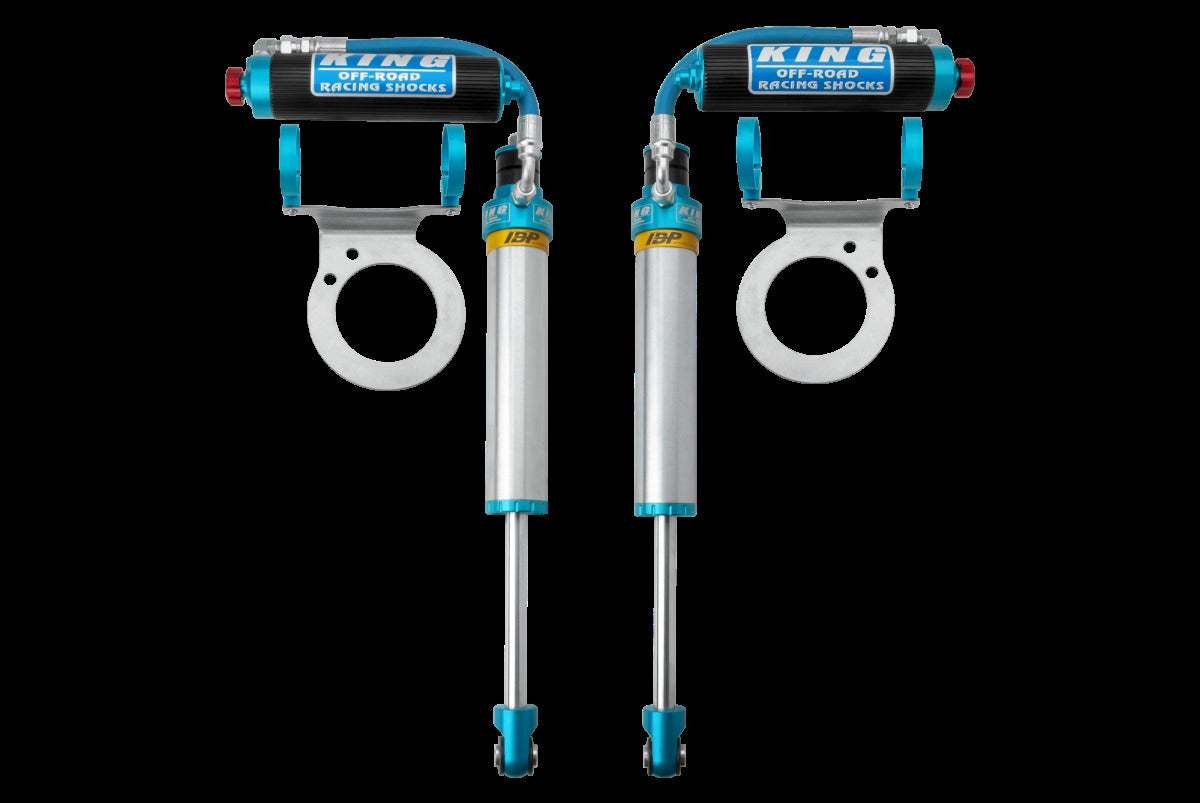 King Shocks 2014+ Ram 2500/3500 4WD Front 2.5 Dia Piggy Hose Shock w/ Adj. & IBP (Pair)