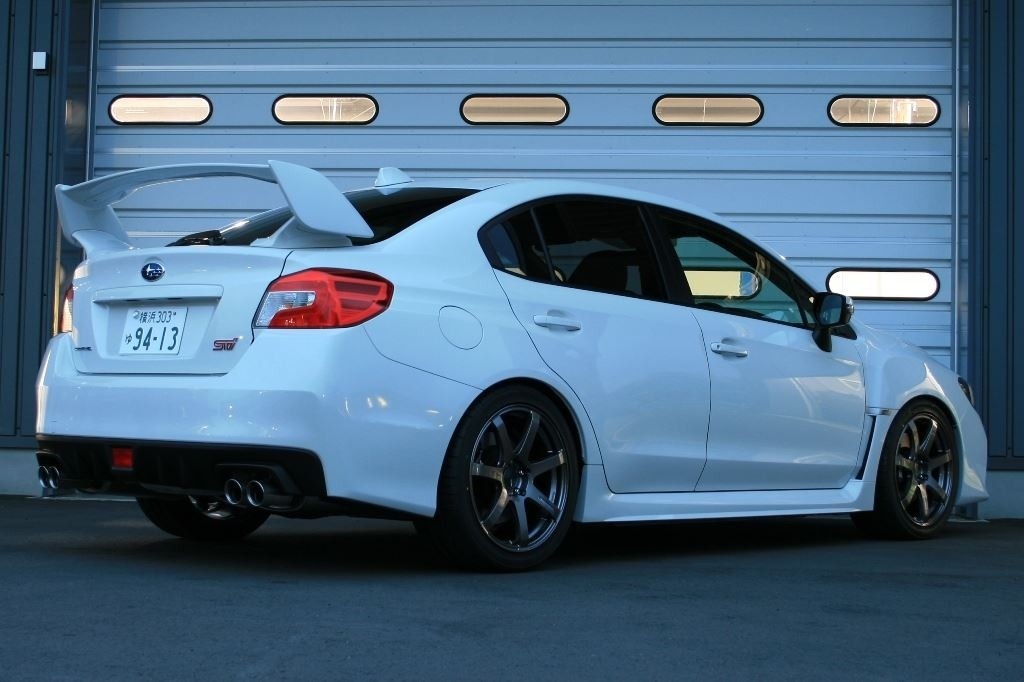 Enkei PF07 18x9.5 5x114.3 40mm Offset - Dark Silver (Single Wheel)