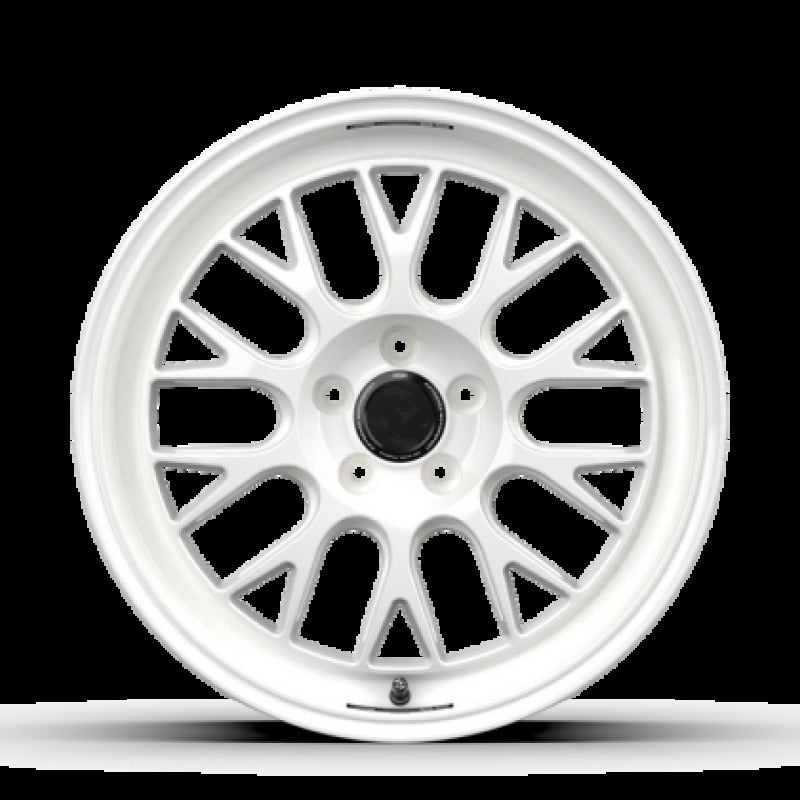 fifteen52 Holeshot RSR 18x9 5x100 42mm ET 73.1mm Center Bore Rally White (Gloss White) Wheel
