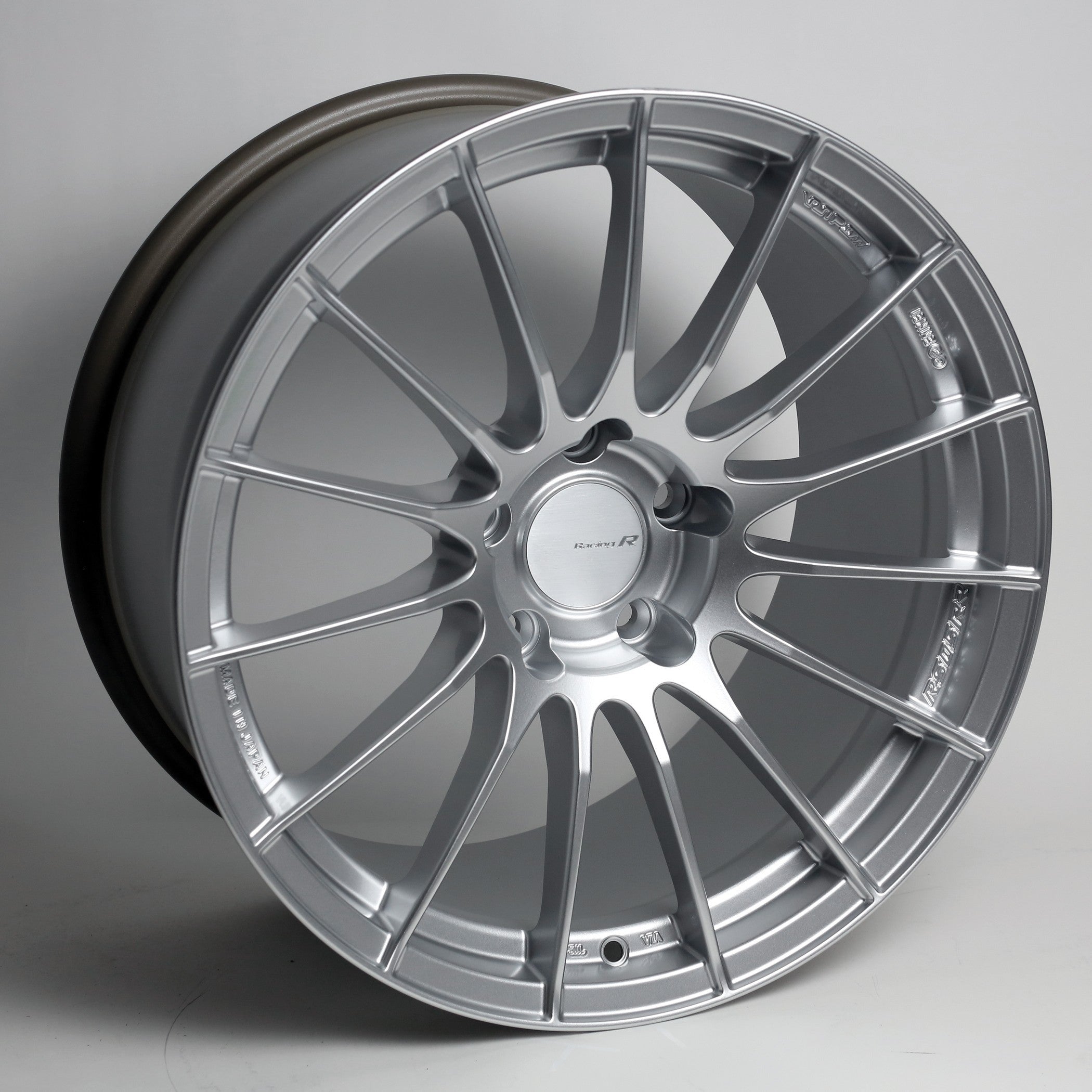 Enkei RS05-RR 18x9.5 35mm ET 5x114.3 75.0 Bore - Sparkle Silver (Single Wheel)