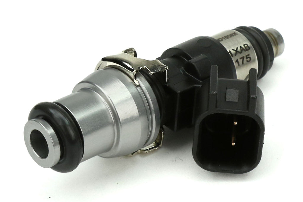 Injector Dynamics ID1050X Fuel Injectors w/Top Feed Fuel Rails - 2004-2006 Subaru STI / 2005-2006 Legacy GT