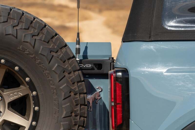 DV8 Offroad 21-24 Ford Bronco Tire Carrier