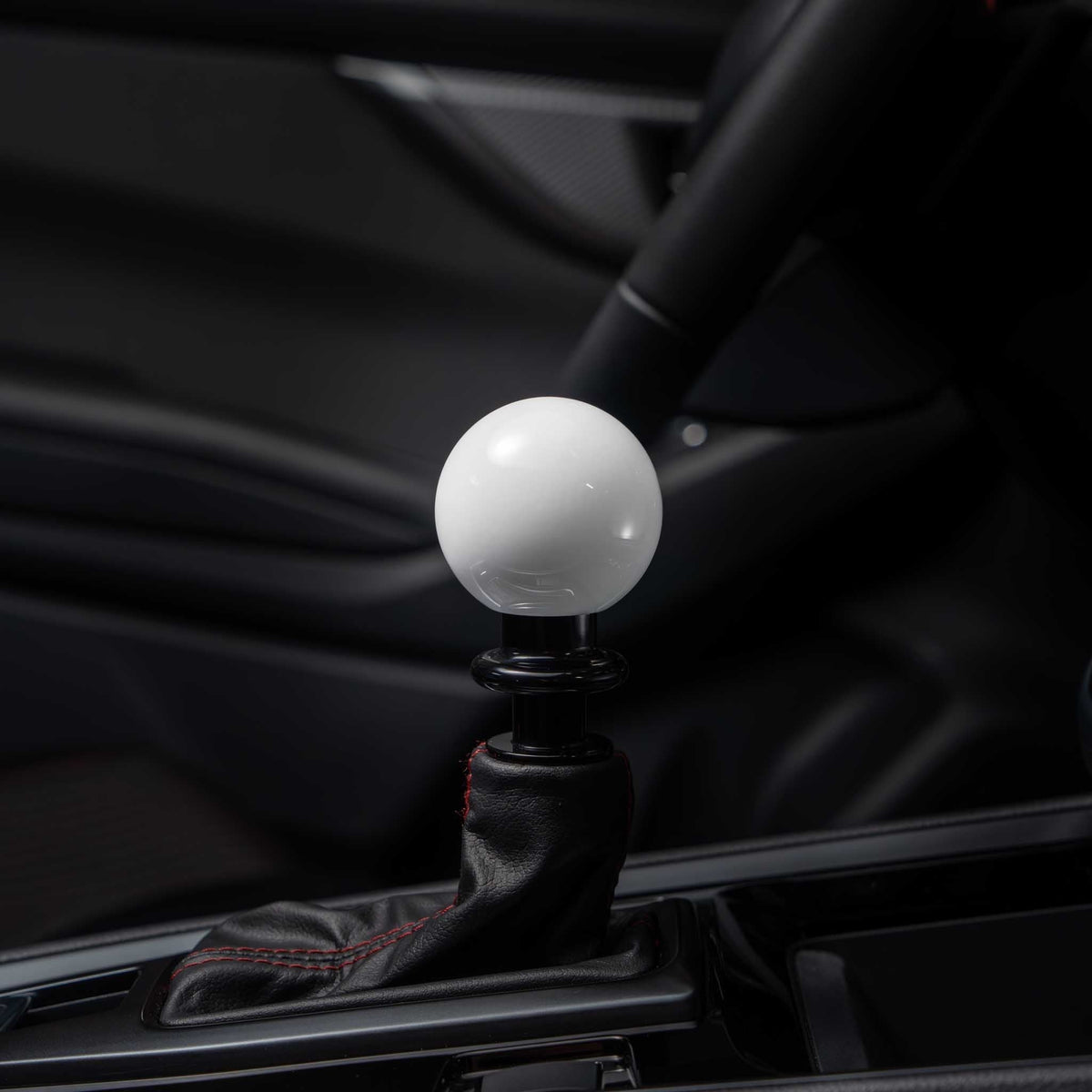 Billetworkz Automatic Shifter - Gloss White - Fits Subaru CVT: WRX (15–21), Crosstrek (13–23), Forester (14–18), Impreza (12–23), Legacy/Outback (10–14)