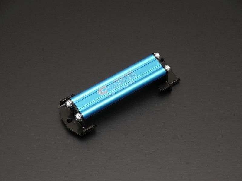 Cusco Battery Tie Down Blue Type B - Universal