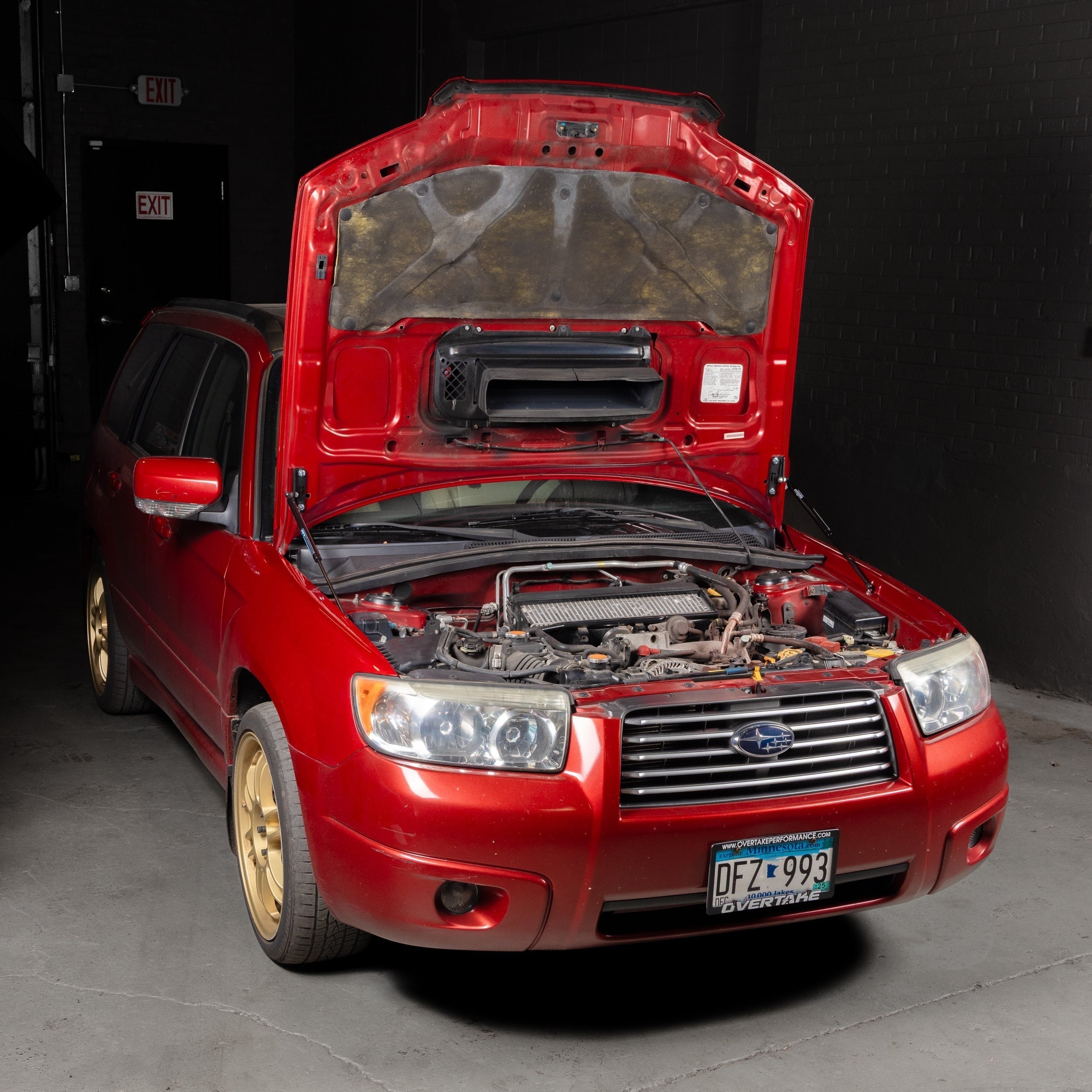 OVERTAKE Hi-Lift Hood Strut Kit - Subaru 2004-2008 Forester XT