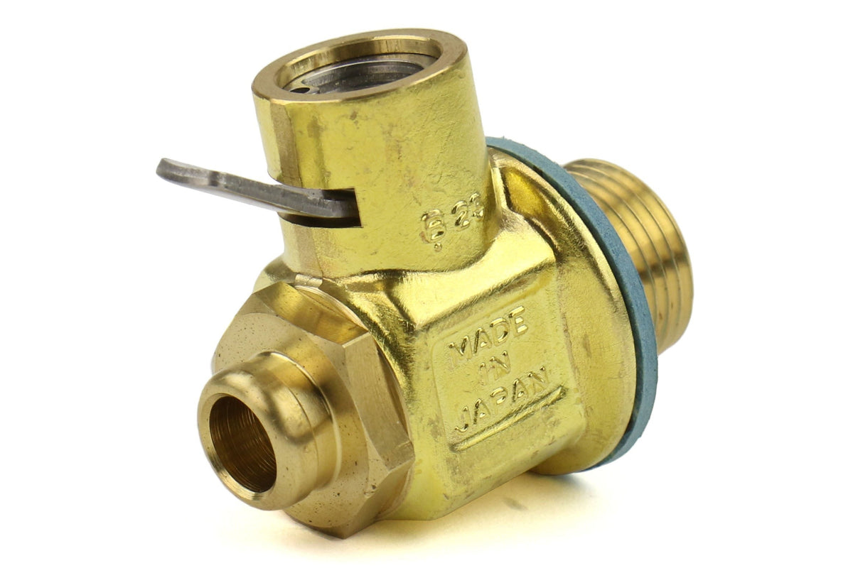 Fumoto M20-1.5 Valve W/Short Nipple and Lever Clip - Subaru EJ Models (inc. 2002-2014 WRX / STI / 1998-2010 Forester)