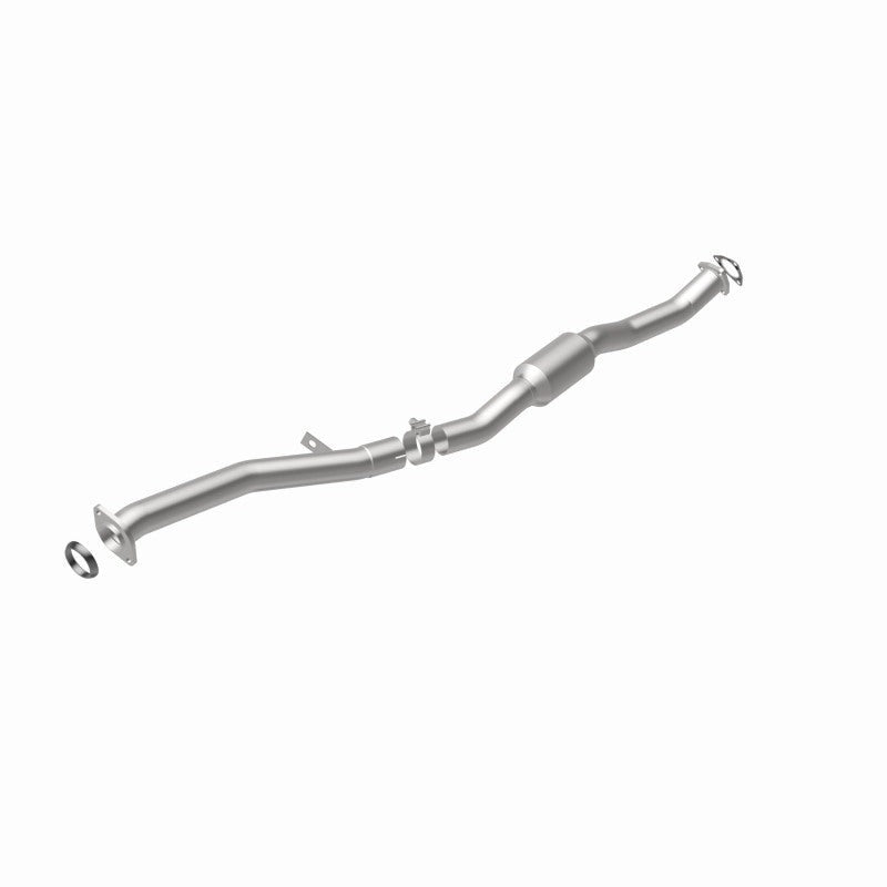 MagnaFlow OEM Grade Federal Direct Fit Catalytic Converter - 2010-2012 Subaru Outback / Legacy
