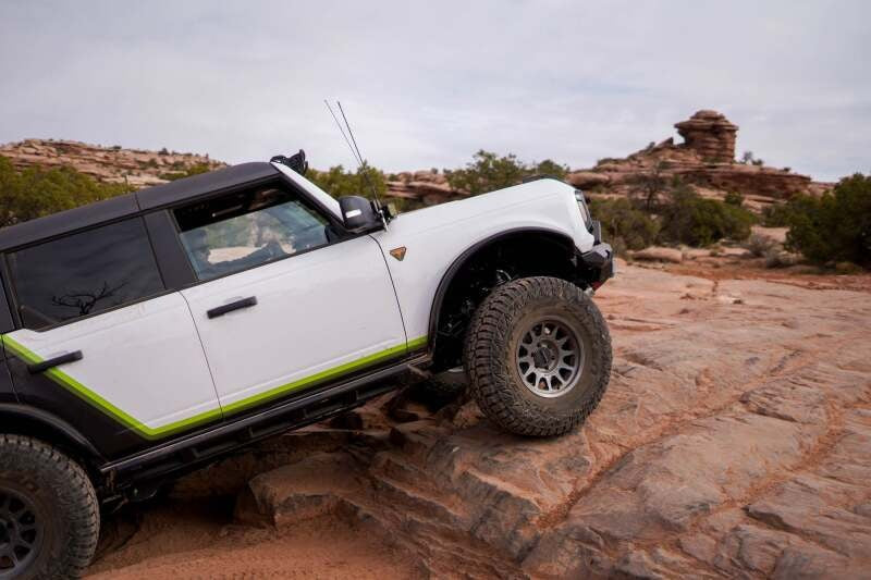 DV8 Offroad 2021+ Ford Bronco (excl. 2-Door/Raptor) FS-15 4-Door Rock Sliders V2