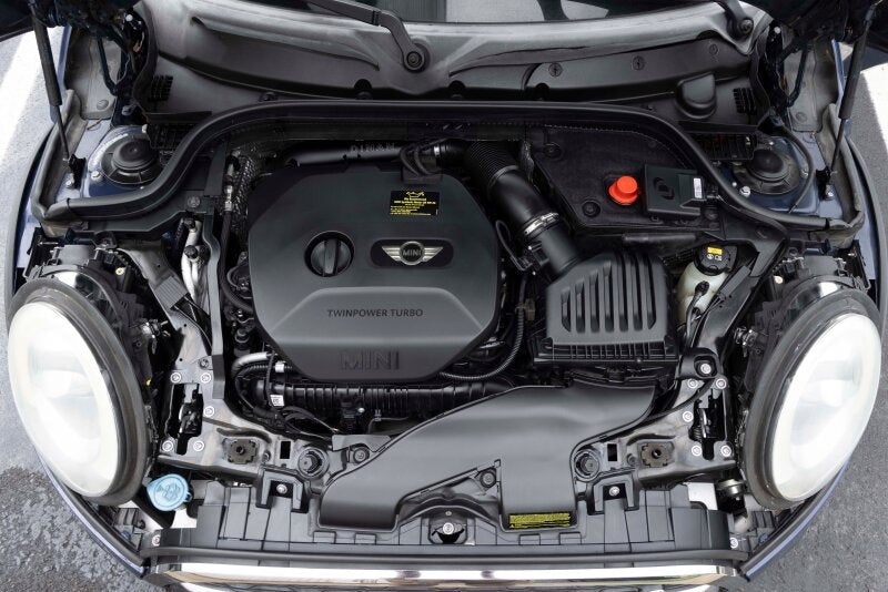 Dinan 19-22 BMW X1 xDrive28i B46 Mini Intake Resonator Delete